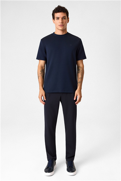 REGULAR FIT BASIC TSHIRT