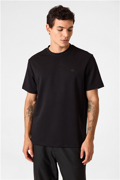 REGULAR FIT BASIC TSHIRT