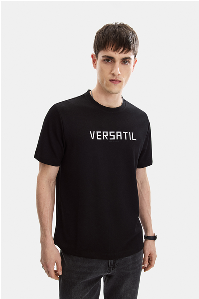 Siyah Regular Fit Bisiklet Yaka Tişört