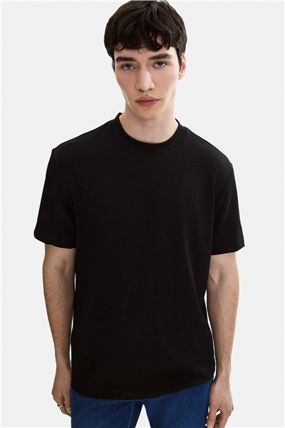 Siyah Regular Fit Basic Bisiklet Yaka Tişört