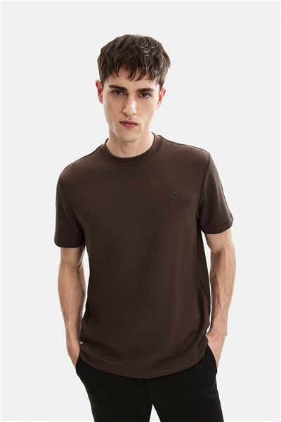 Kahve Regular Fit Basic Bisiklet Yaka Tişört