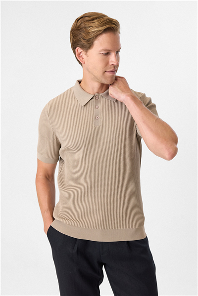 Regular Fit Bej Düğmesiz Polo Yaka Triko Tişört