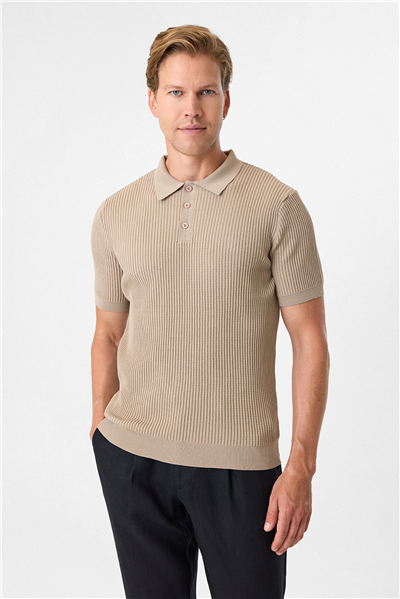Regular Fit Bej Düğmesiz Polo Yaka Triko Tişört