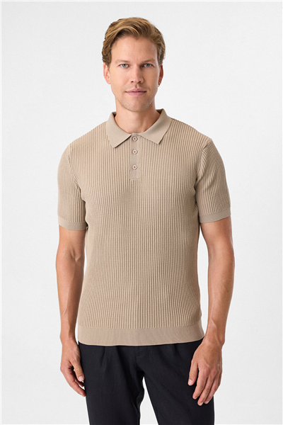 Regular Fit Bej Düğmesiz Polo Yaka Triko Tişört