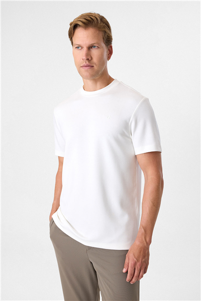Regular Fit Beyaz Basic Tişört