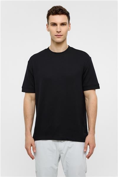 Siyah Regular Fit Bisiklet Yaka Basic Tişört