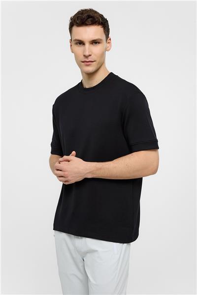 Siyah Regular Fit Bisiklet Yaka Basic Tişört