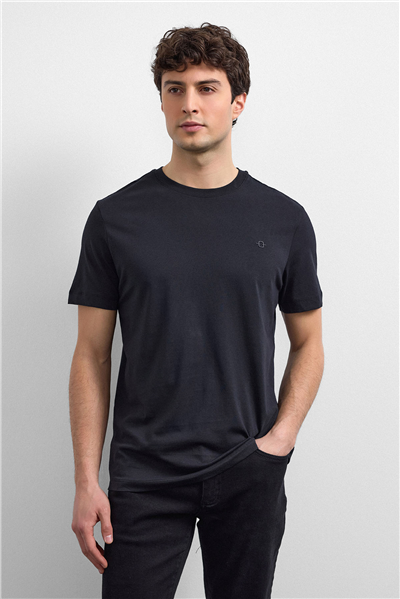 Siyah Regular Fit Bisiklet Yaka Basic Tişört