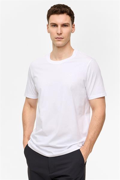 Beyaz Regular Fit Bisiklet Yaka Basic Tişört