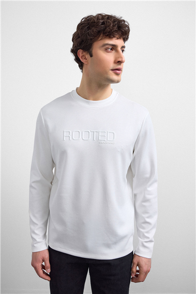 Beyaz Bisiklet Yaka Regular Fit Sweatshirt