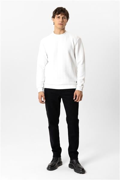 Beyaz Regular Fit Pamuklu Desenli Bisiklet Yaka Sweatshirt