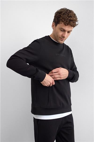 Siyah Regular Fit Bisiklet Yaka Sweatshirt
