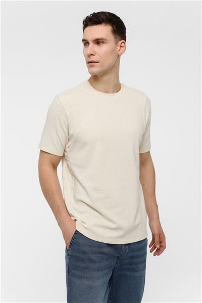 Ekru Regular Fit Bisiklet Yaka Tişört