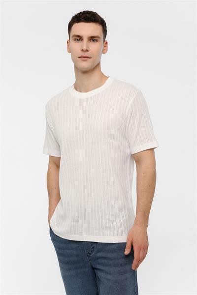 Beyaz Regular Fit %100 Pamuk Bisiklet Yaka Tişört