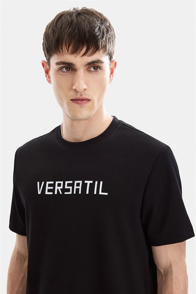 Siyah Regular Fit Bisiklet Yaka Tişört