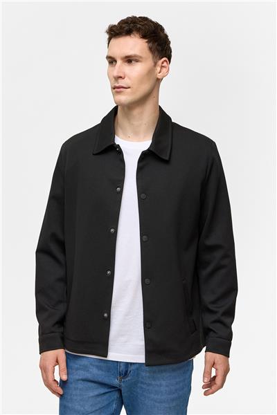 Siyah Regular Fit Jakarlı Gömlek Yaka Mont