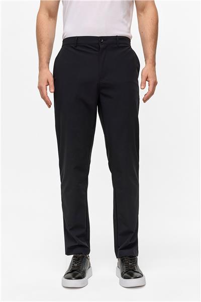 Siyah Regular Fit Dokuma Pantolon