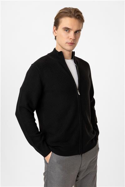 Siyah Regular Fit Desenli Dik Yaka Fermuarlı Triko Hırka