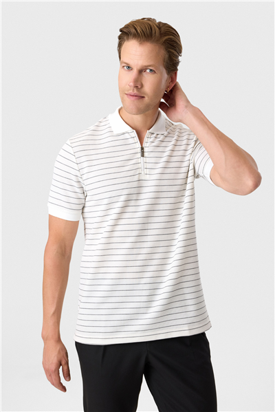 Regular Fit Fermuarlı Polo Yaka Tişört