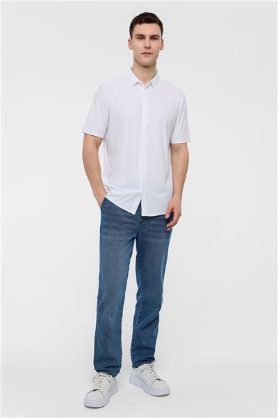 Beyaz Regular Fit Kısa Kollu Gömlek