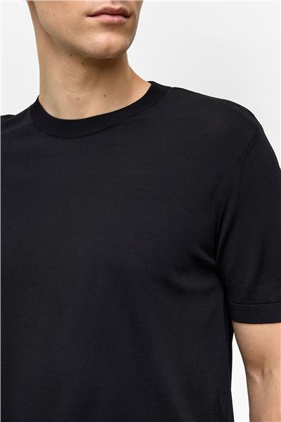 Siyah Regular Fit Triko Bisiklet Yaka Tişört