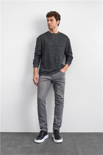 Siyah Regular Fit Bisiklet Yaka Sweatshirt