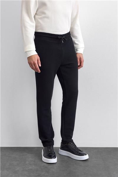 Siyah Regular Fit Örme Jogger Pantolon