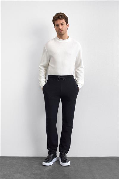 Siyah Regular Fit Örme Jogger Pantolon