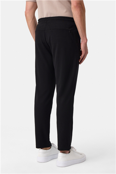 Regular Fit Örme Siyah Jogger Pantolon