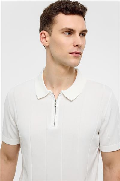 Beyaz Regular Fit Polo Yaka Triko Tişört