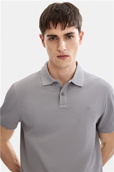 Gri Regular Fit Polo Yaka Tişört