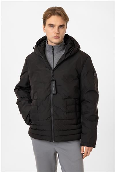 Siyah Regular Fit Kapüşonlu Puffer Mont