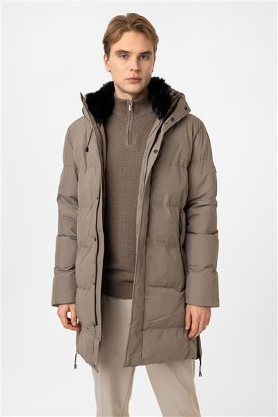 Vizon Regular Fit Kürklü Yaka Kapüşonlu Puffer Uzun Şişme Mont