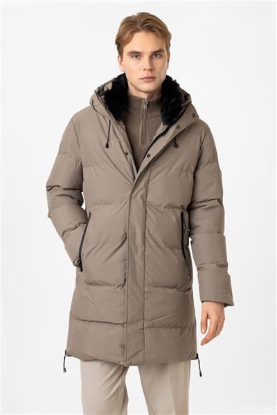 Vizon Regular Fit Kürklü Yaka Kapüşonlu Puffer Uzun Şişme Mont