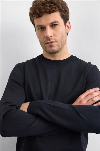 Siyah Regular Fit Triko Kazak