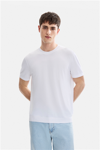 Beyaz Regular Fit Örme Triko