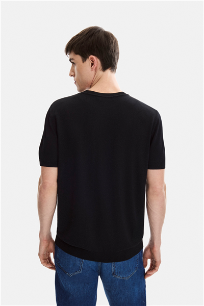 Siyah Regular Fit Örme Triko