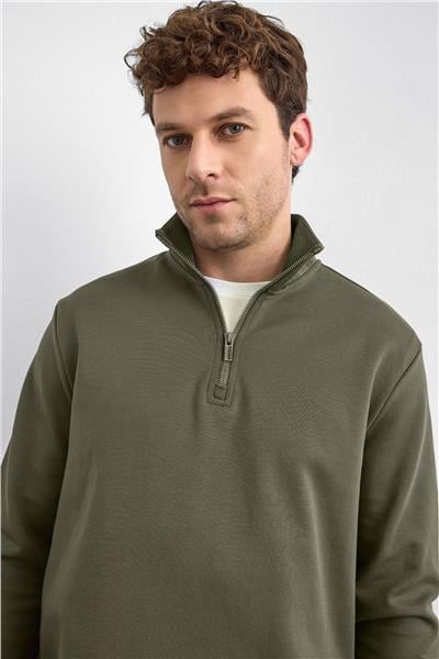 Haki Regular Fit Dik Yaka Yarım Fermuarlı Sweatshirt
