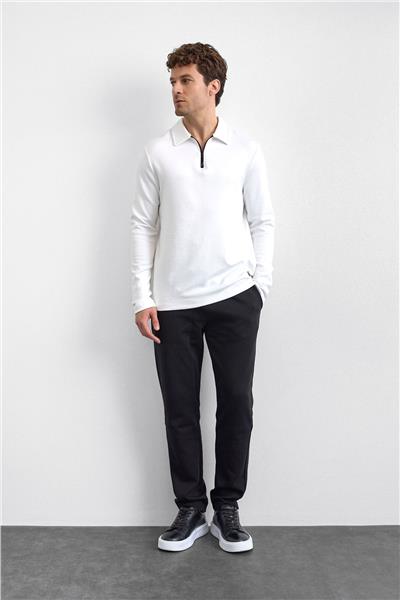 Beyaz Regular Fit Gömlek Yaka Yarım Fermuarlı Sweatshirt