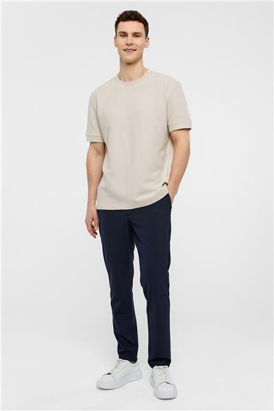 Bej Relaxed Fit Bisiklet Yaka Tişört