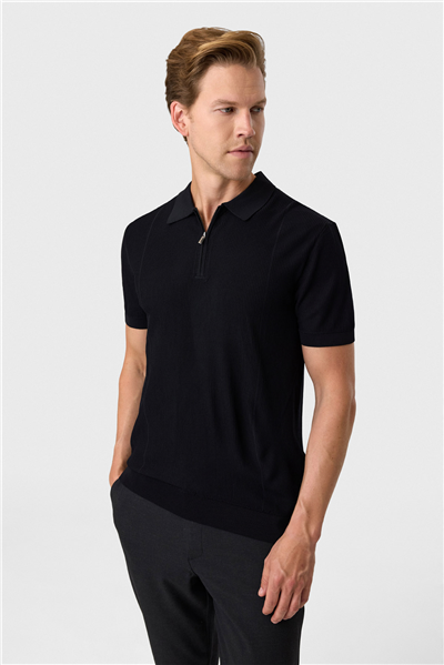 Siyah Regular Fit Fermuarlı Triko Tişört