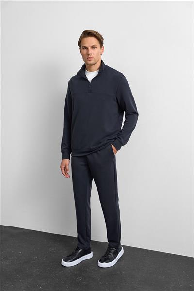 Siyah Regular Fit Yarım Fermuarlı Sweatshirt