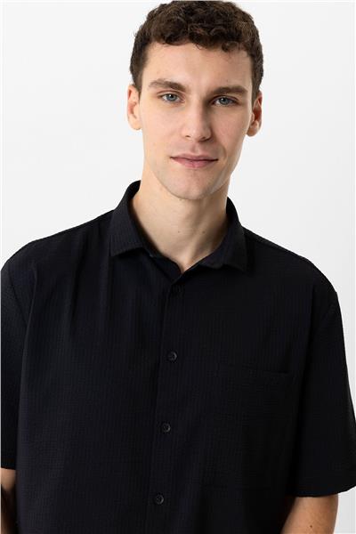Siyah Relaxed Fit Küba Yaka Kısa Kollu Gömlek