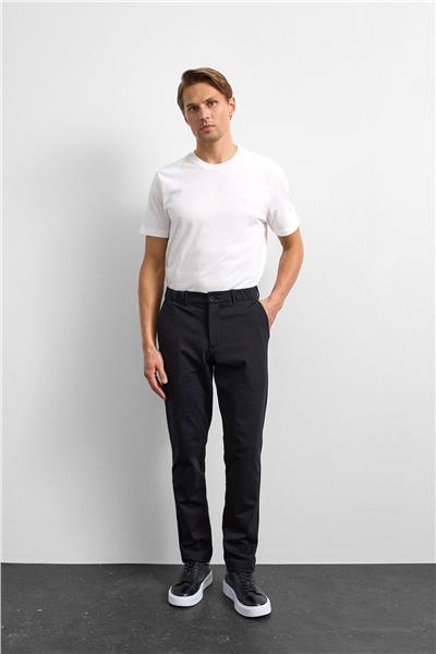 Siyah Slim Fit Örme Jogger Pantolon