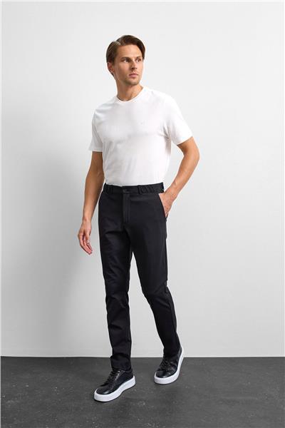 Siyah Slim Fit Örme Jogger Pantolon