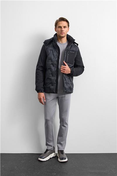 Siyah Smart Fit Kapüşonlu Mont