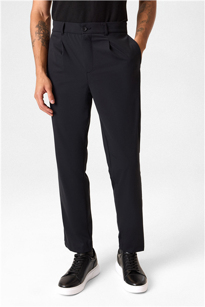 Siyah Slim Fit Örme Jogger Pantolon
