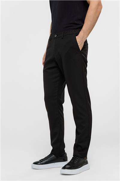 Siyah Smart Fit Pantolon