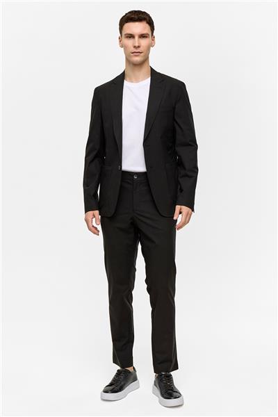 Siyah Slim Fit Mono Yaka Takım Elbise