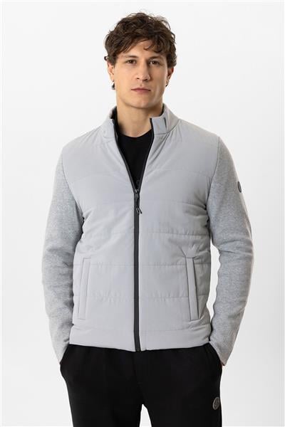 Gri Regular Fit Dik Yaka Fermuarlı Triko Mont